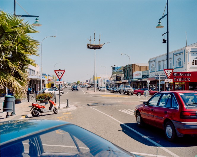 Gisborne, Gladstone Road with models of the Endeavour on the streetlights. (click to enlarge)